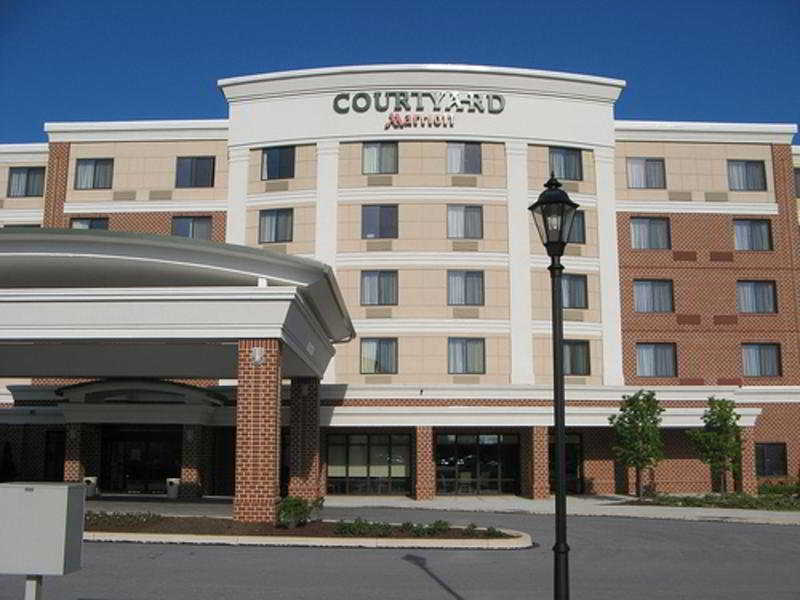Отель Courtyard By Marriott Геттисберг Экстерьер фото