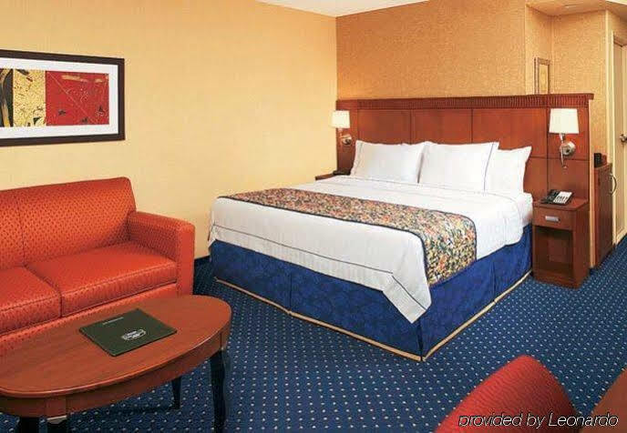 Отель Courtyard By Marriott Геттисберг Экстерьер фото